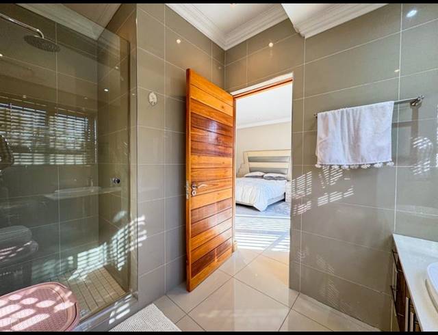 4 BEDROOM HOUSE FOR SALE IN MEYERSDAL